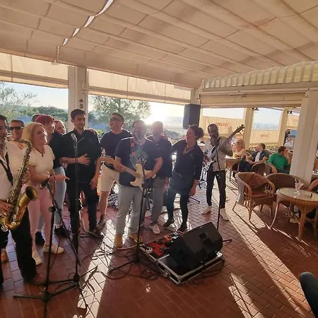Casa Blanca Alpehytte *