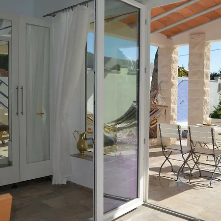 Casa Blanca Chalet *